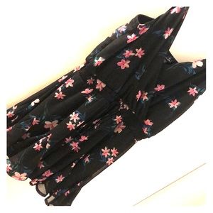 Adorable floral romper!